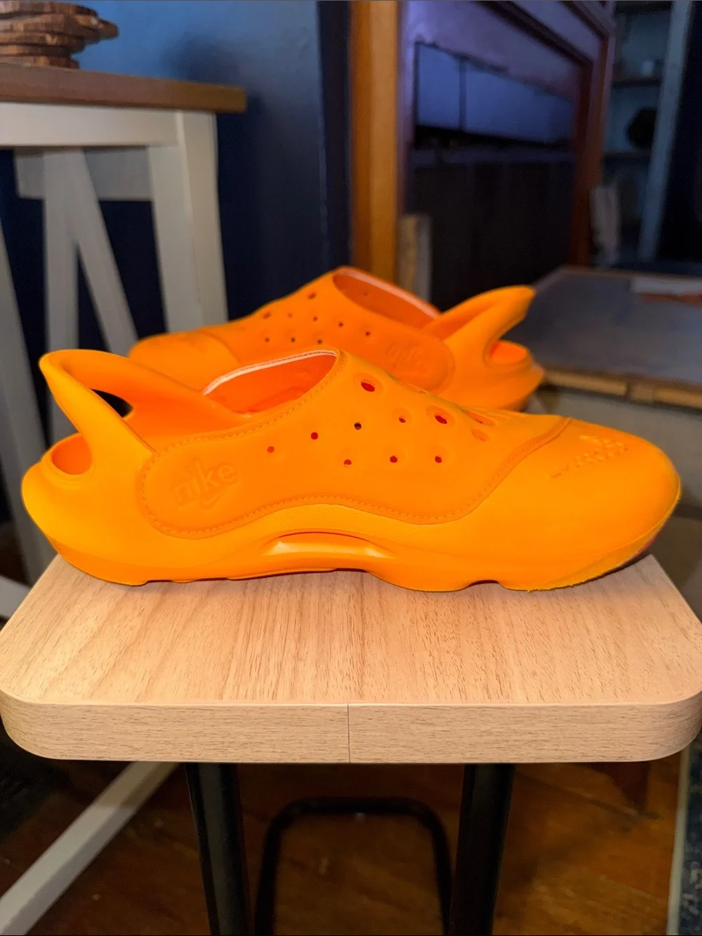 Nike Aqua Swoosh Sandals Kids Size 5Y